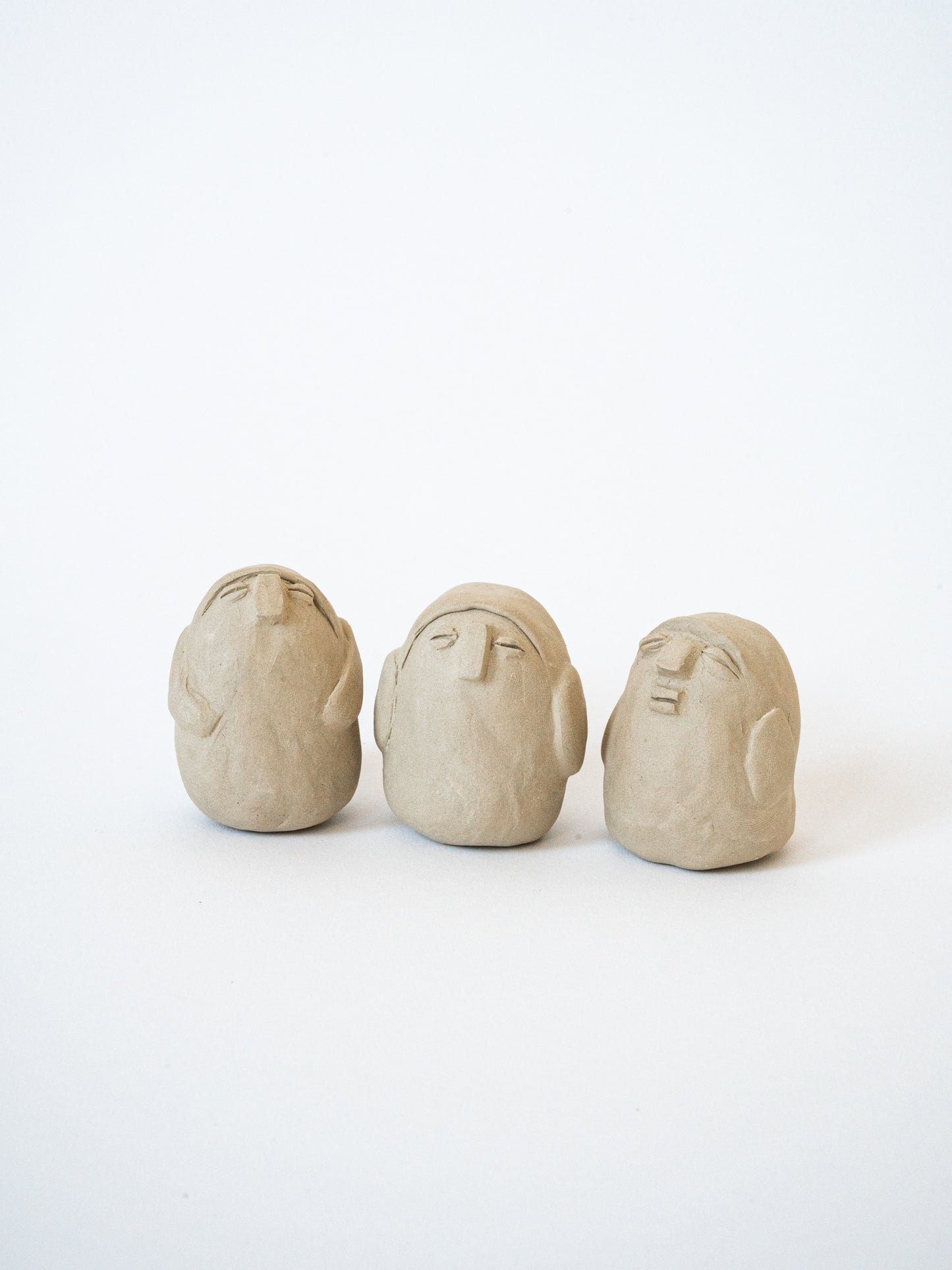 Mini ceramic figurine no.1
