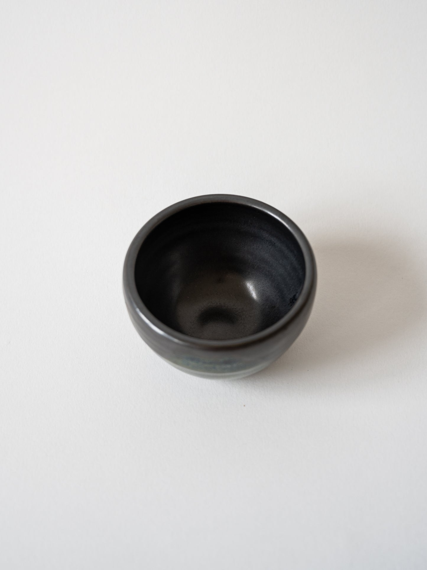 Black cup no.1 Quite Bloom
