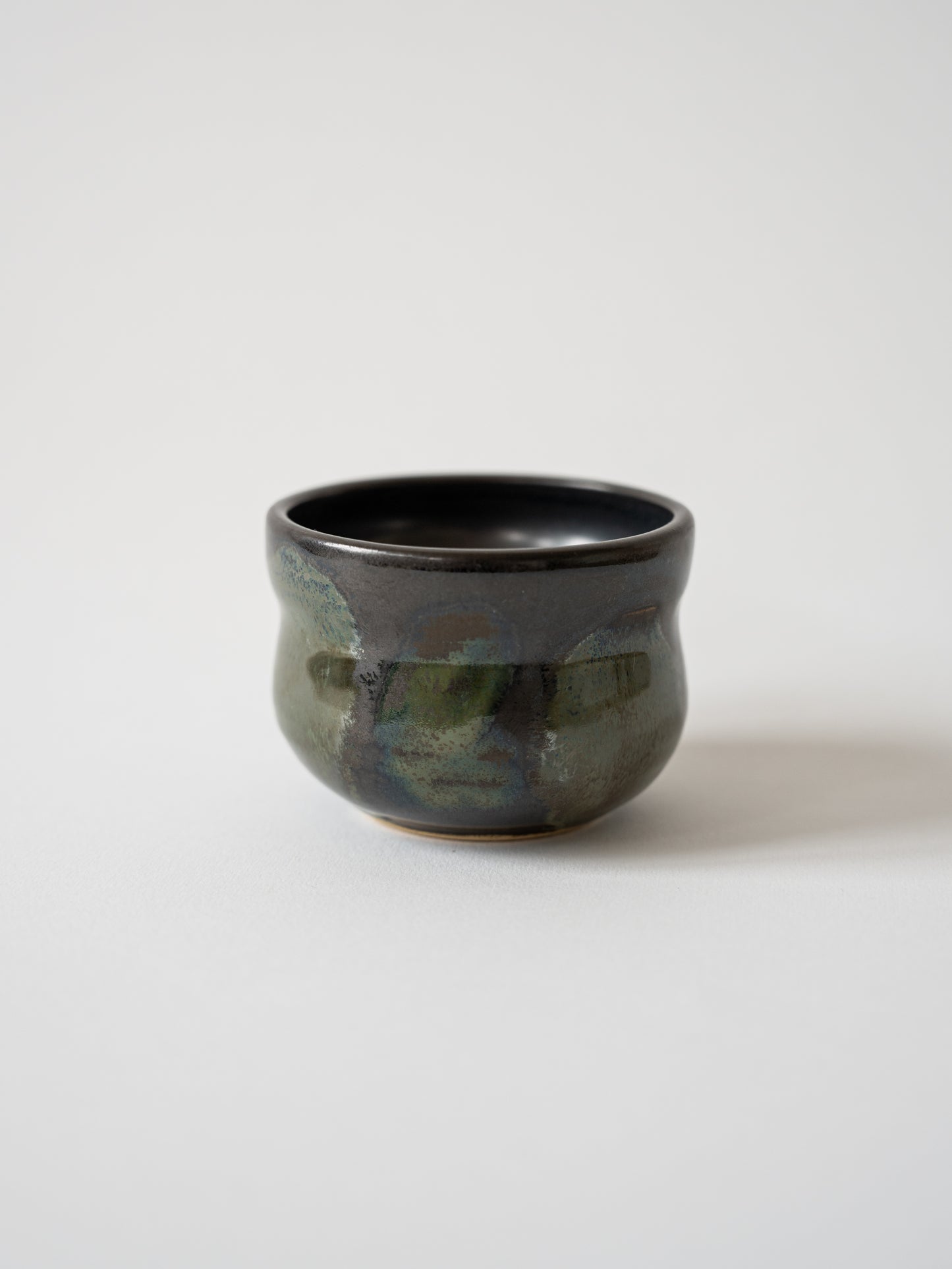 Black cup no.3 Quiet Bloom